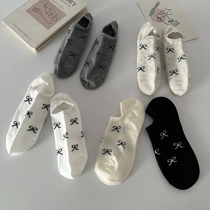 5 أزواج من الجوارب اللطيفة بدون عرض - منخفضة المستوى ومريحة، قبضة غير قابلة للانزلاق للنساء والفتيات - مثالية للأحذية الرياضية والمسطحة #3