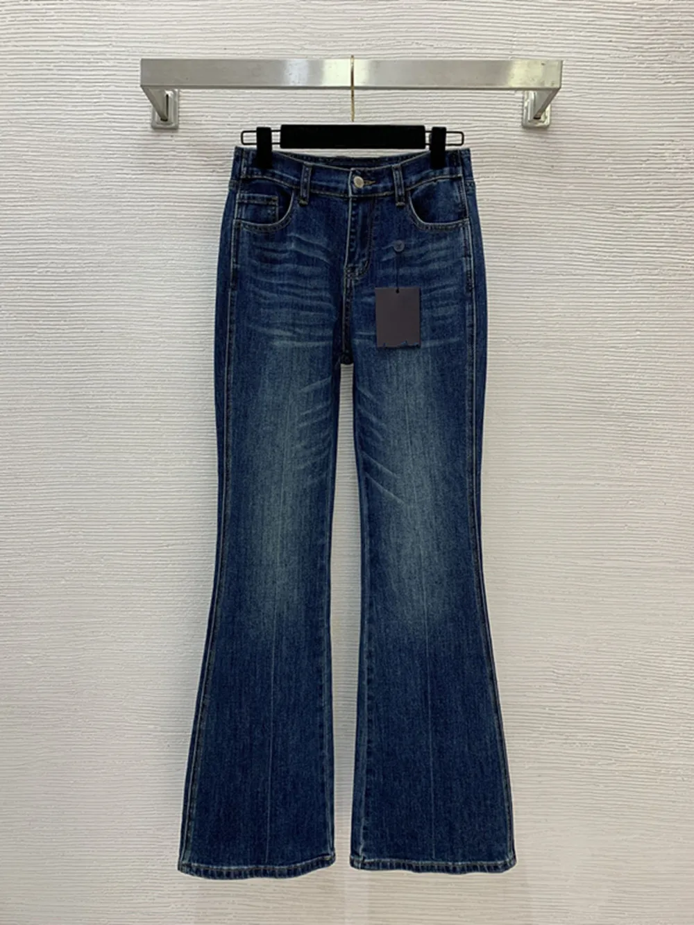 

Women's new stretch denim, washed cotton fabric, soft and comfortable, lifting buttocks and slimming, micro flared jeans, pants