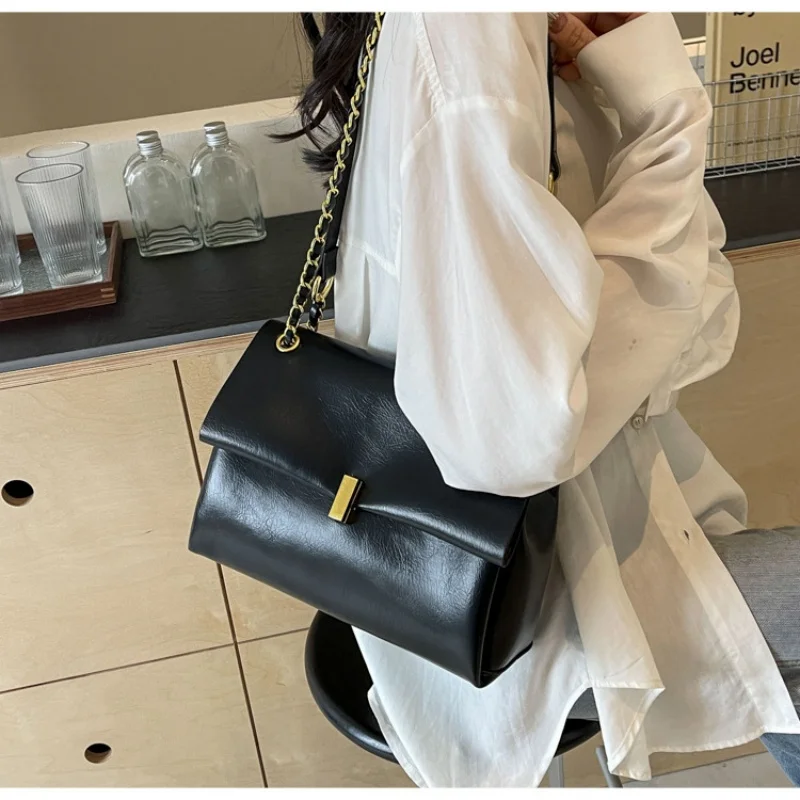 

Simple City Chain Tote Design Women Shoulder Bags Handbag Ladies Sling Sac Shipping Free Fashion Underarm Crossbody Bag