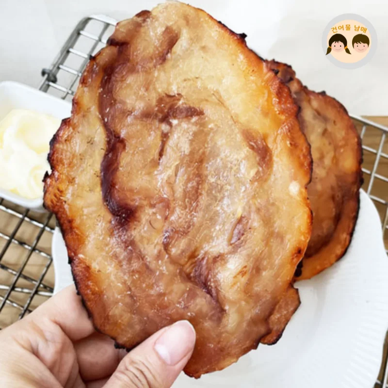 순살만을 담은 두툼하고 쫀득한 원형 아귀포 300g