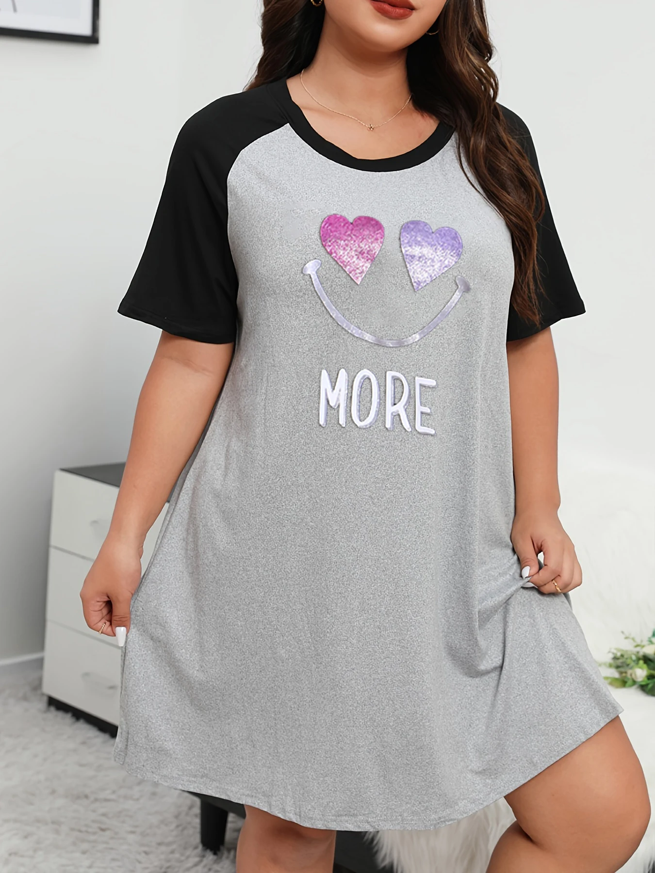 Plus Size Fashion Loungewear Dress, Women\'s Plus Cartoon Cat Print Raglan Short Sleeve Medium Stretch Comfort Nightdress