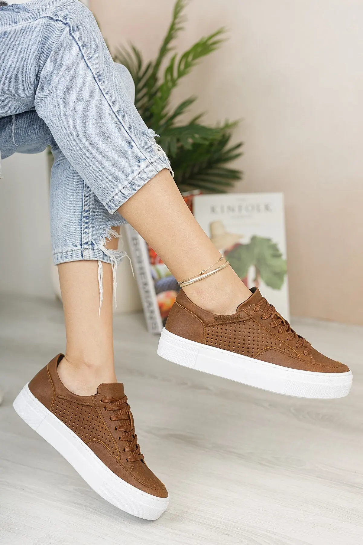 Women Fashion Flat Non-slip Shoes, Women Outdoor Tennis Walking Sneakers, 2022 New Woman Casual Artificial Leather Sneakers