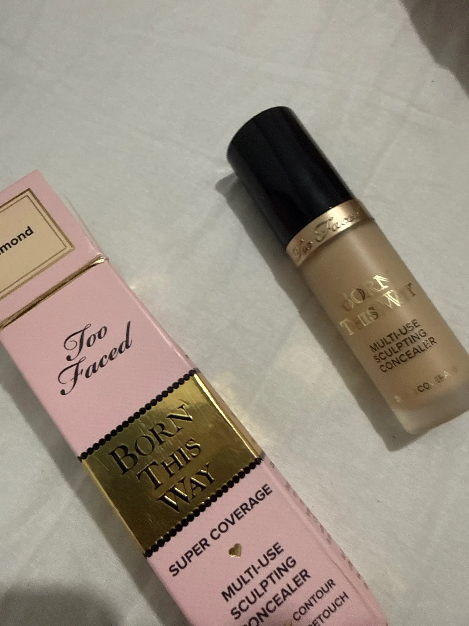 Too Faced Makeup Born Super Coverage Multi-Use Concealer with Hyaluronic Acid Retouches Wide Range Of Flawless Shades 13.5ml photo review