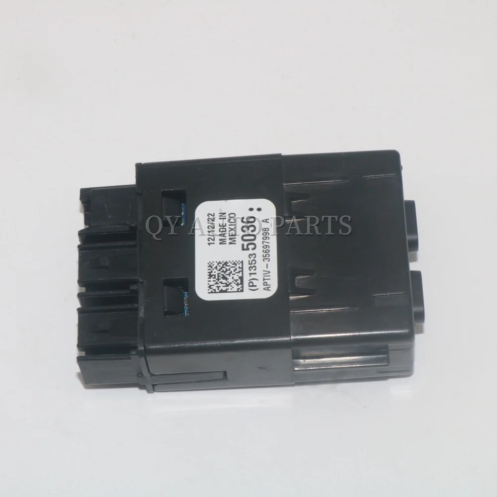 13535036 쉐보레 실버라도 EV 2024용 제트 블랙 USB 포트 리셉터클