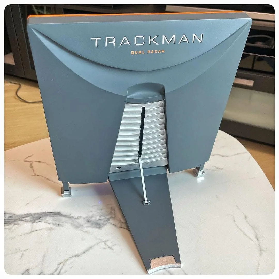 Trackman 4 وجميع المعدات لتشغيل شراء داخلي كامل كما يمكنك رؤية هذا هو النموذج الداخلي والخارجي #2