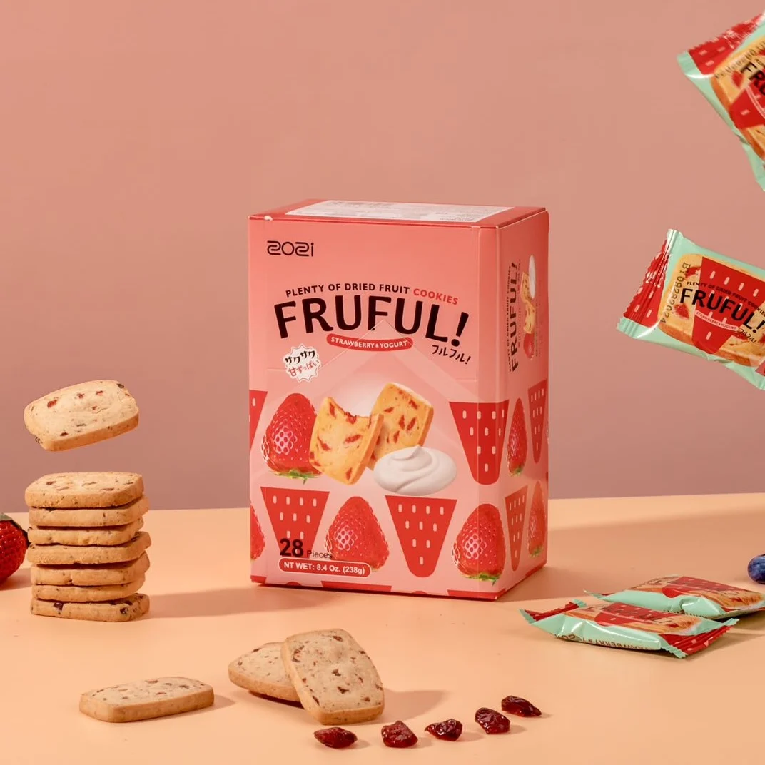 4 Boxed Zozi Fruit Cookies Strawberry Yogurt Flavor Real Fruit Grains Add 0 Trans Fatty Acid Milk Flavor Rich 238G 28 Pieces Independent Packaging Easy to Carry