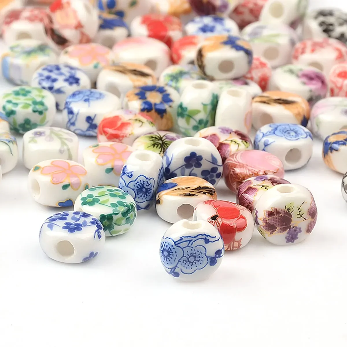 0.8cm 20 sztuk losowe mieszanie kolorów wzór kwiatowy spłaszczone koraliki ceramiczne DIY luźne koraliki dystansowe koraliki porcelanowe bransoletka wisiorek — zdjęcie 2