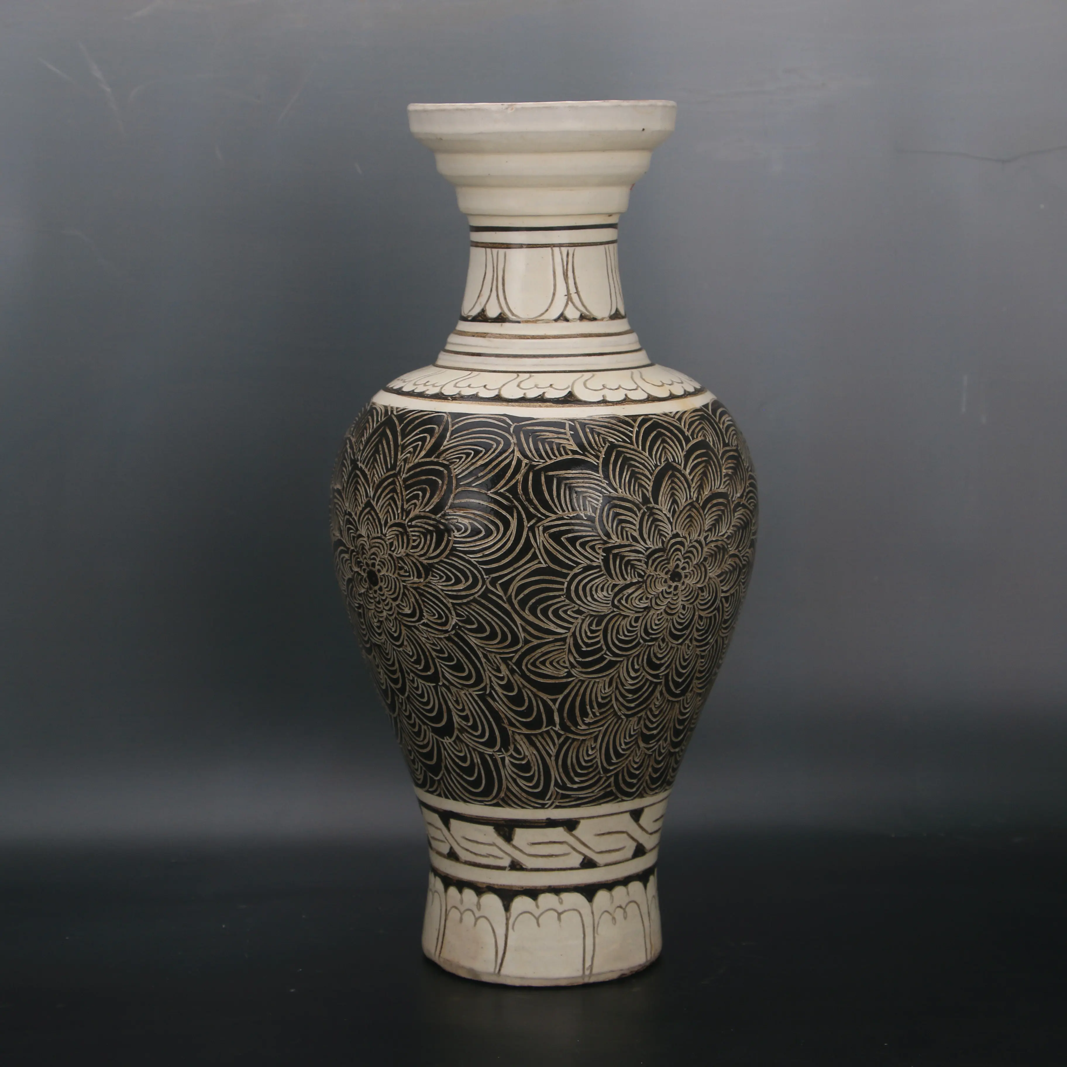 Song Dynasty Cizhou Ware Incised Hundred Flowers Guanyin Vase Chinese Home Decor Collectible