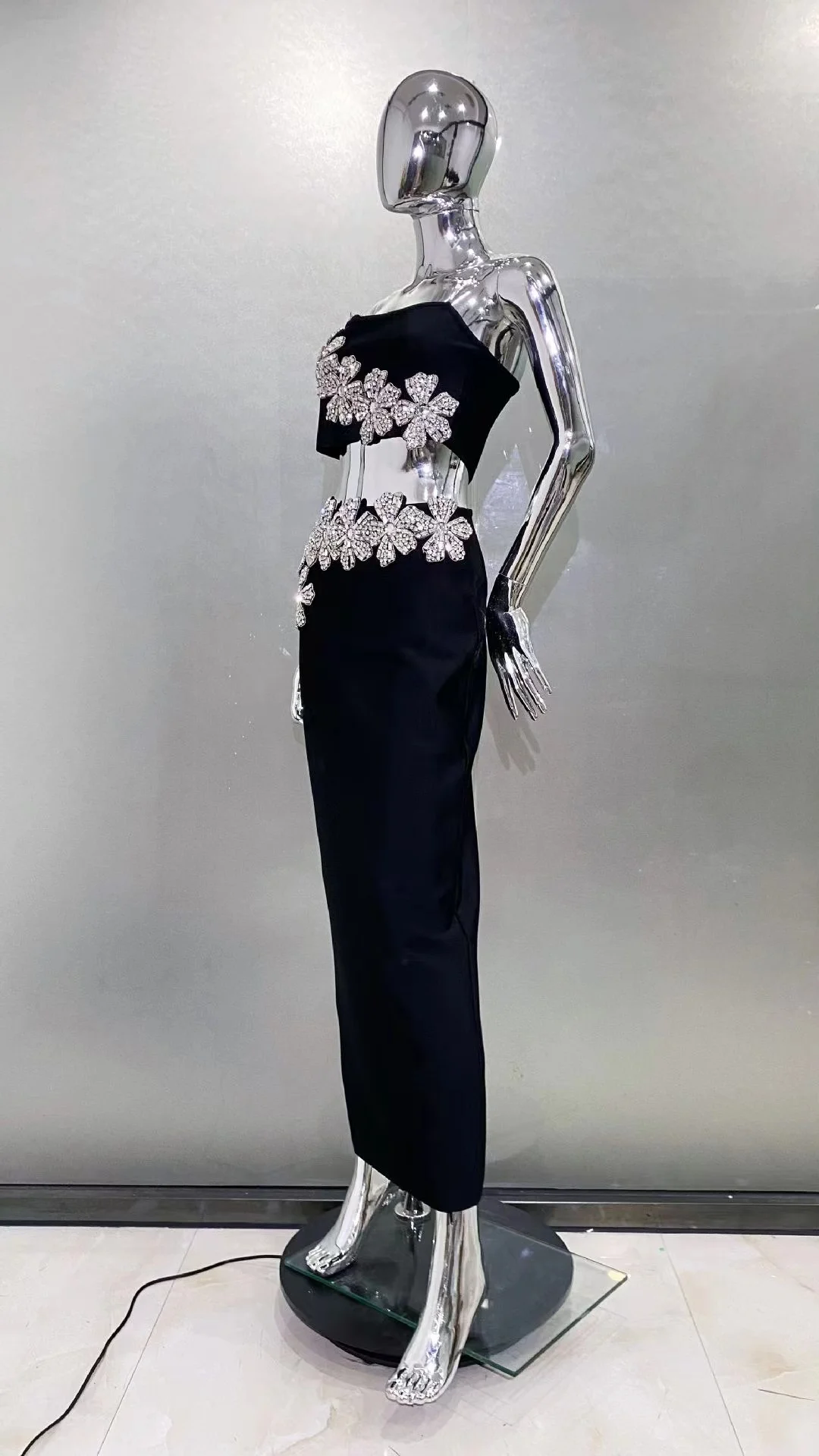 High quality women summer black Diamond flower short tops +high waist pencil skirt 2 piece bandage set vintage