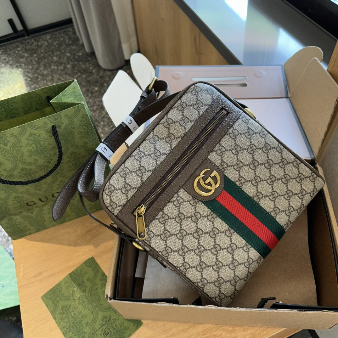 Why the Gucci Camera Bag is the Ultimate Choice for Fashionable Photographers