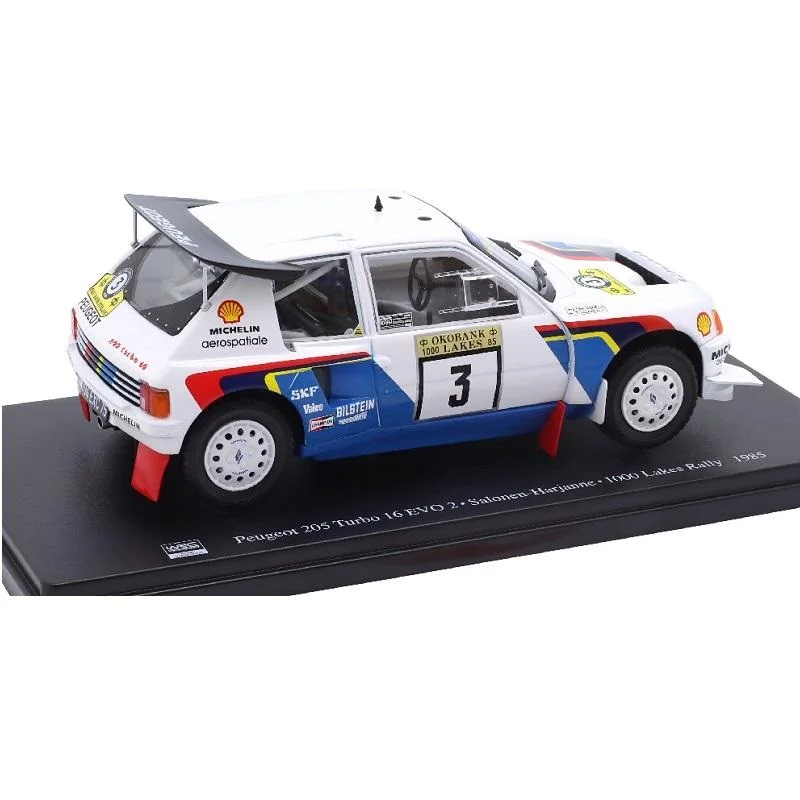 Salvat, Coche de Rally Piloto Timo Salonen, Mil Lagos 1985, Escala 1:24, Miniatura Diecast, Colección WRC World Rally Championship, Presentación en Blister con Base Identificativa