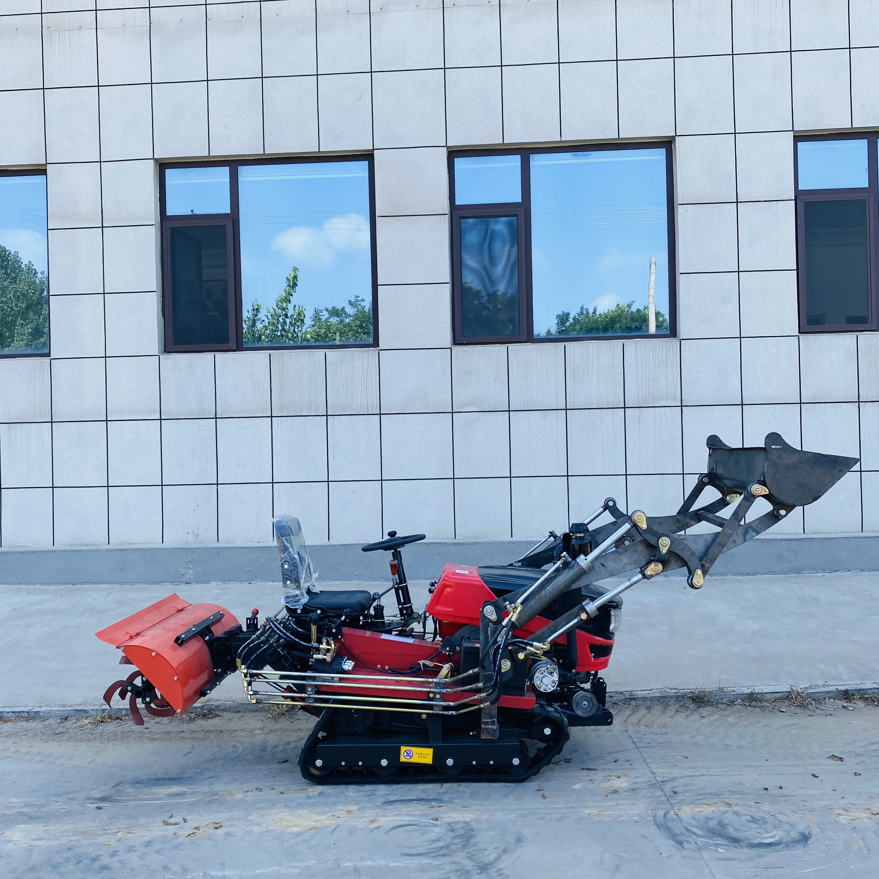 Customized Diesel Mini Cultivator Multifunctional Crawler Rotary Cultivator Tractor