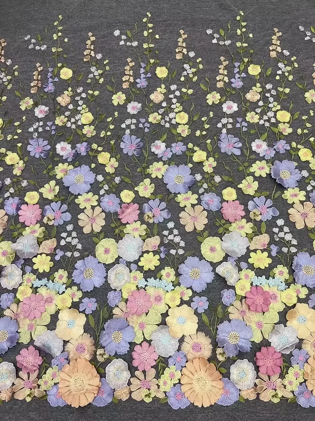 Tissu coloré en dentelle à fleurs 3D, robe de mariée DIY, luxe, dernière largeur 130cm, offre spéciale par cour