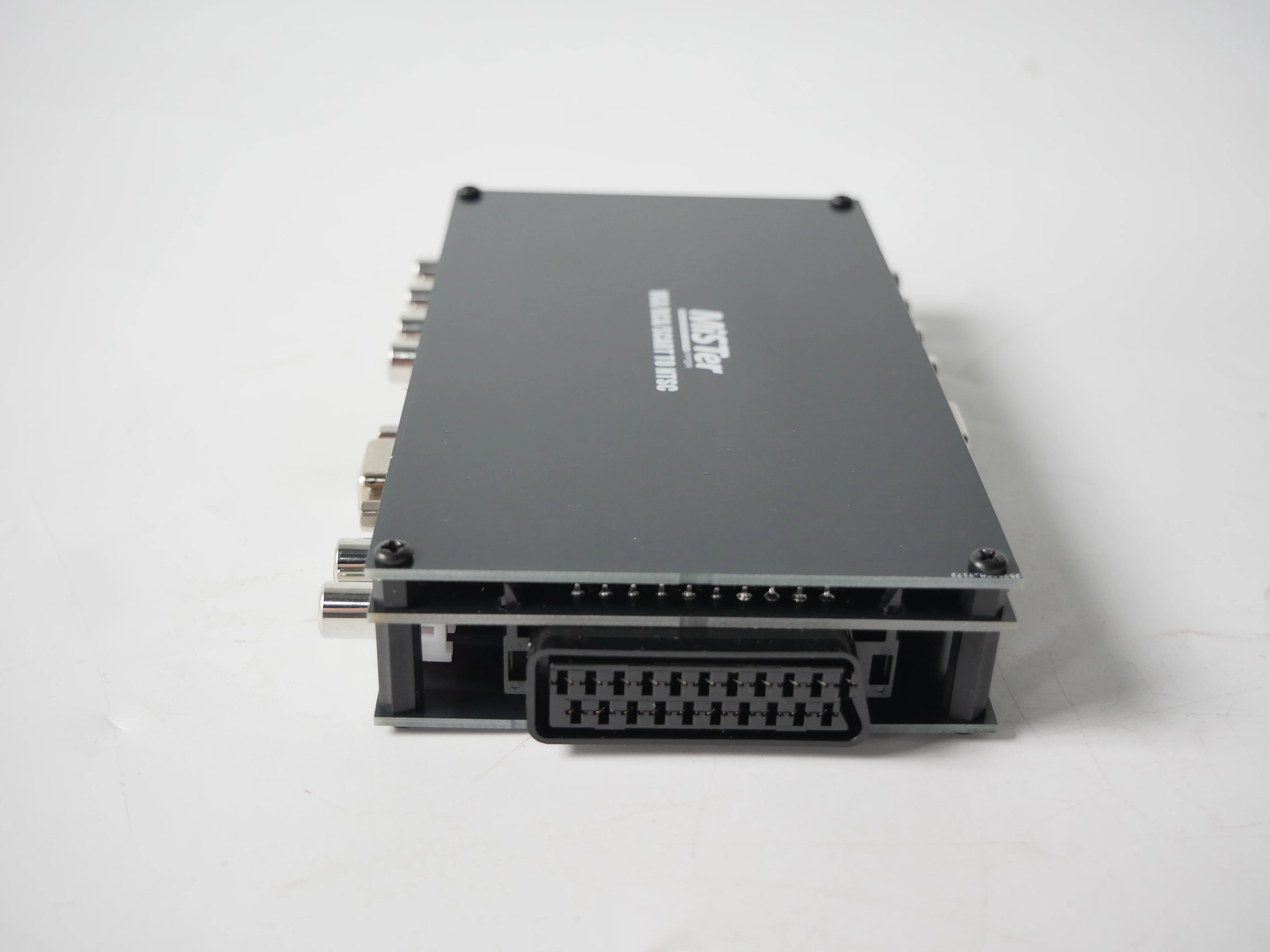 Low resolution computer VGA MiSTer RGBS RGBHV European standard Scart to S terminal color difference cvbs support GUNCON