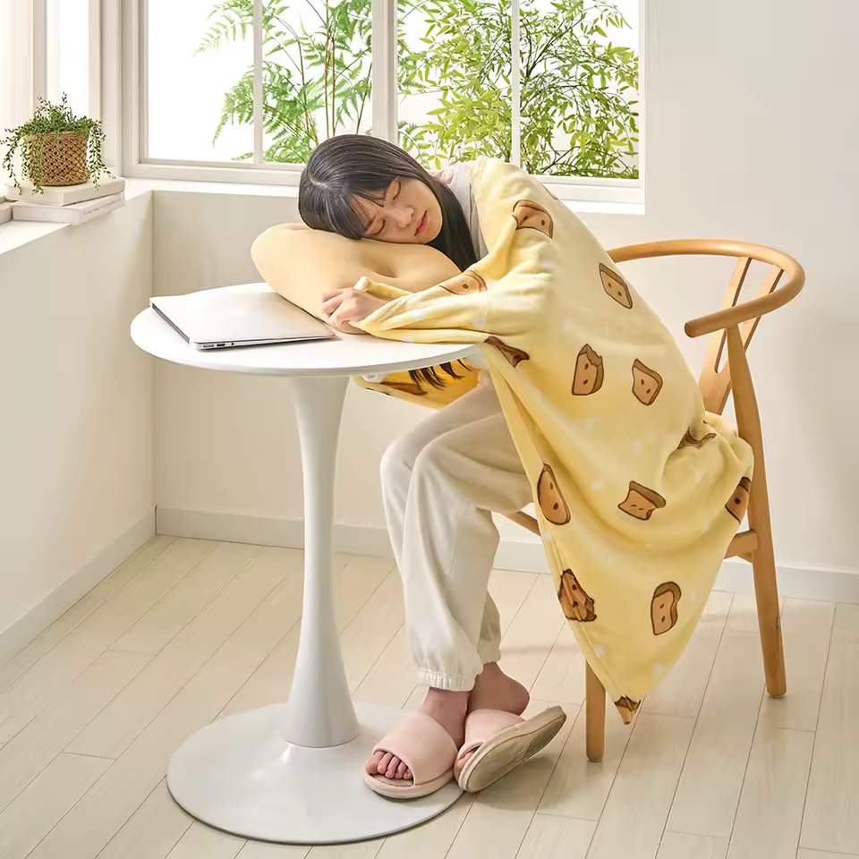 3. 극세사 밍크 건..