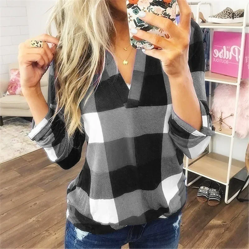 New Women\'s Plaid V Neck Long Sleeves Button Sleeves Micro Stretch Casual T-Shirt