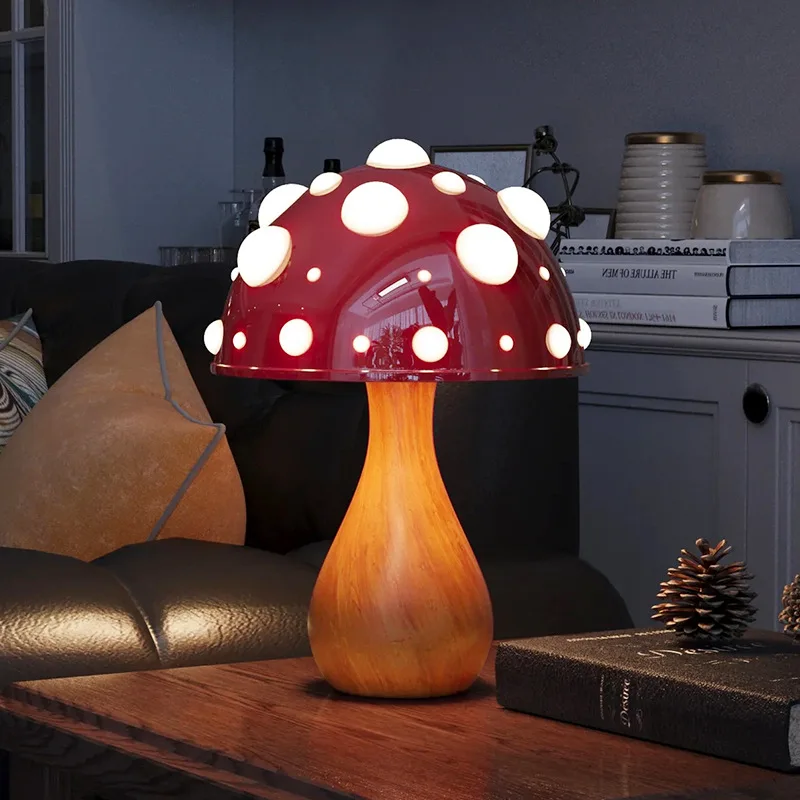 Amanita Mushroom Lamp Biomimetic Fly Agaric Desk Light with LED Tricolored Bulb Hotel Livingroom Home Atmosphere USB Warm Light