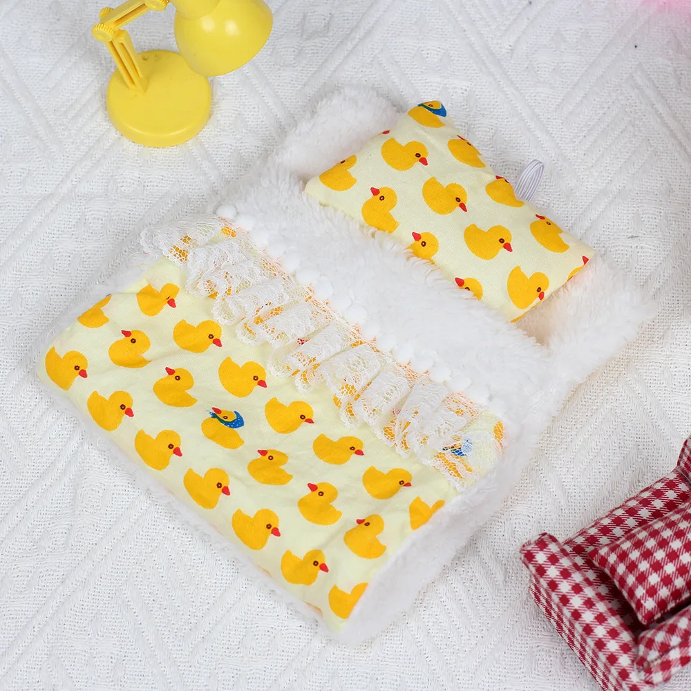 Ropa Labubu bed For 15/17cm Labubu Doll Quilt and Pajama Set Three-piece Set Cosy Baby Bed Home Warmth Toy Girl Gift image 4