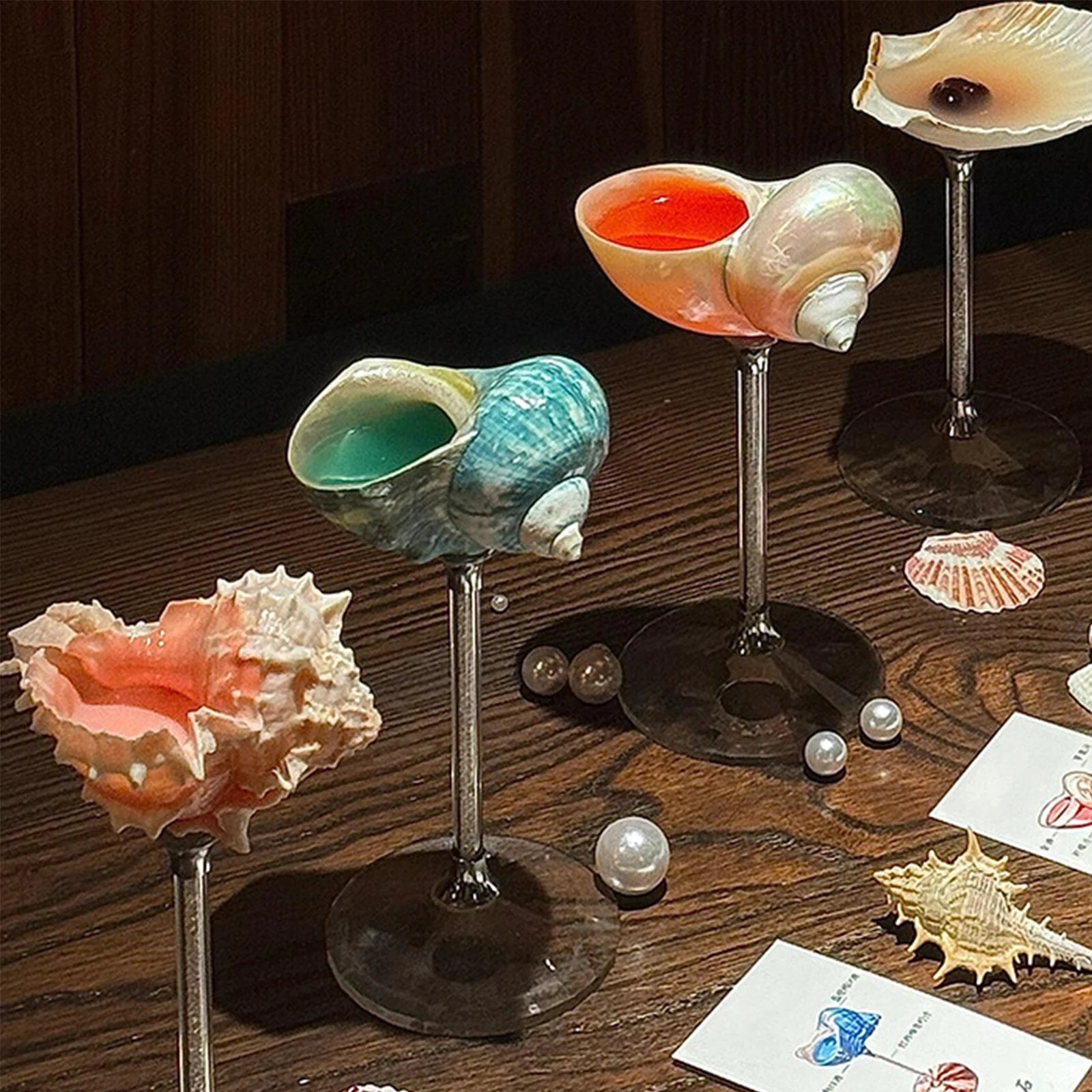 Natural Shell Stem Cocktail Glass Bar Conch Wine Goblet INS-Style Champagne Cup for Western Restaurant or Trendy Lounge Decor