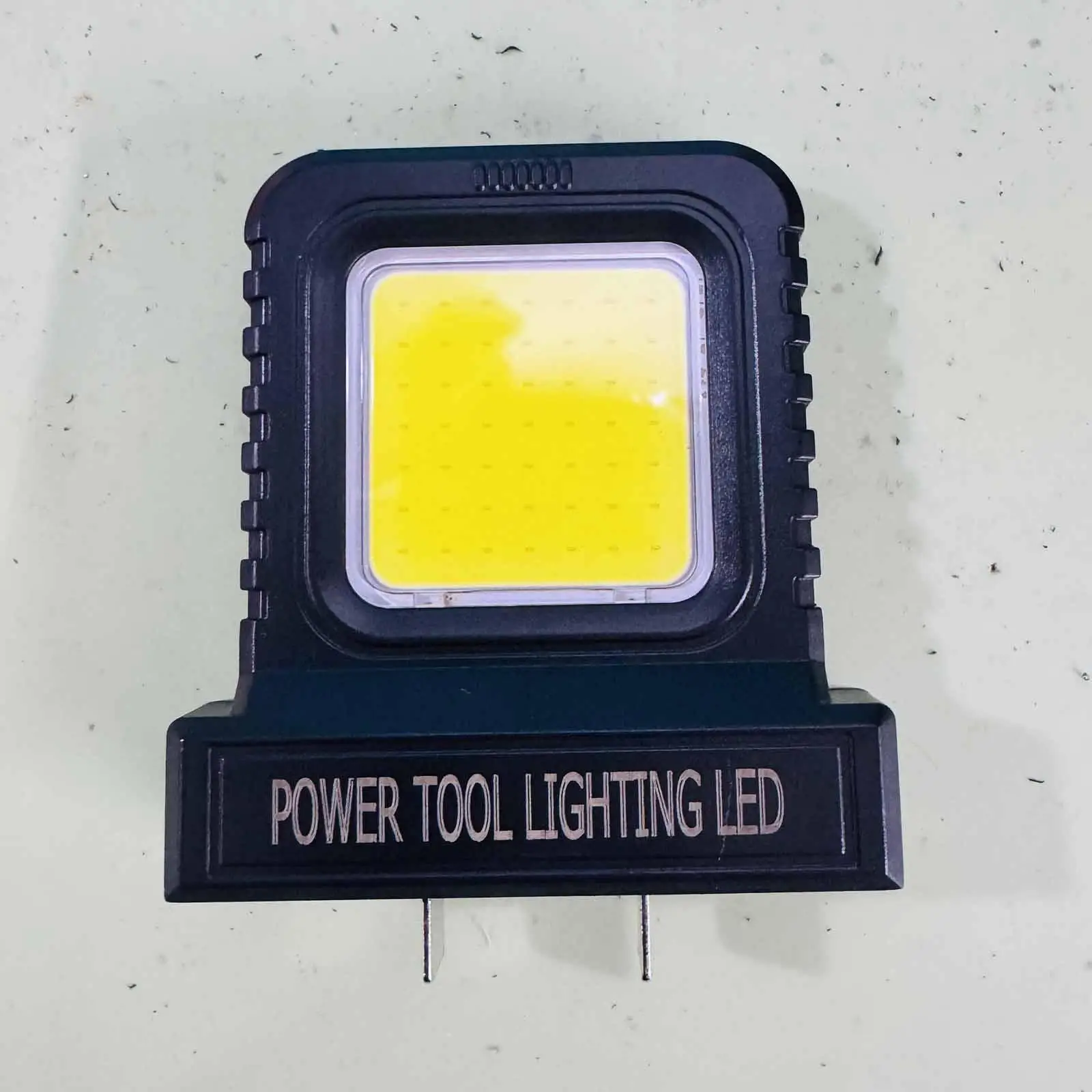 Luz de trabajo Luz de trabajo para sitio de trabajo Batería de 21 V COB Lámpara de trabajo exterior recargable Iluminación de inundación Herramienta eléctrica para fábricas Emergencia