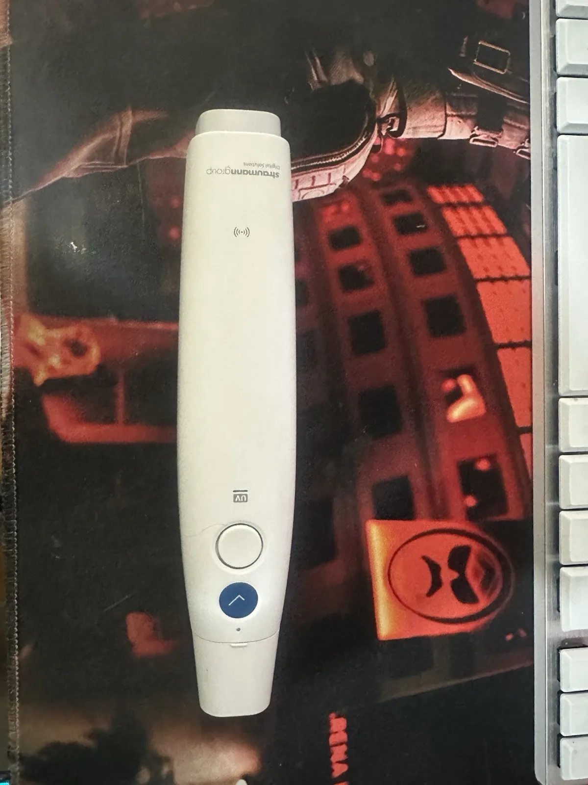 

TT BUY NOW BUY 10 Get 5 Wireless Medit i700 Intraoral Scanner Only