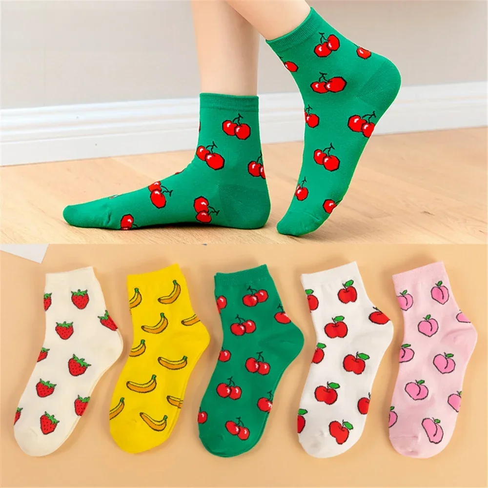 Kreatywne śmieszne bawełniane skarpetki damskie Happy Fruit Peach Strawberry Banana Cherry Apple Cute Bright Sokken Hipster Dropship — zdjęcie 2