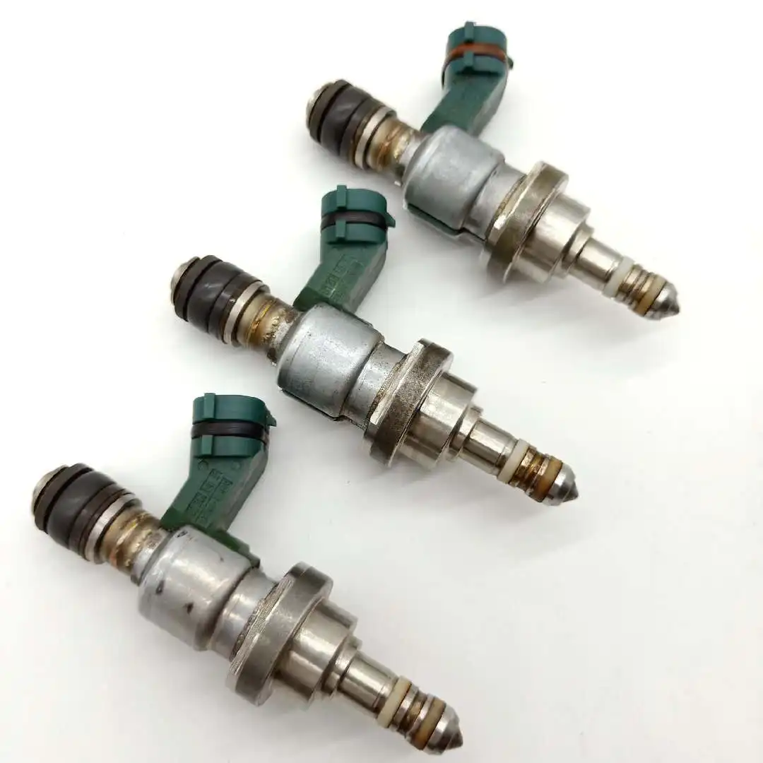 4 PÇS/LOTE Para Bico Injetor de Combustível 23250-31020 Para Lexus IS250 06-13 2.5L GS300 3.0L 23209-39057