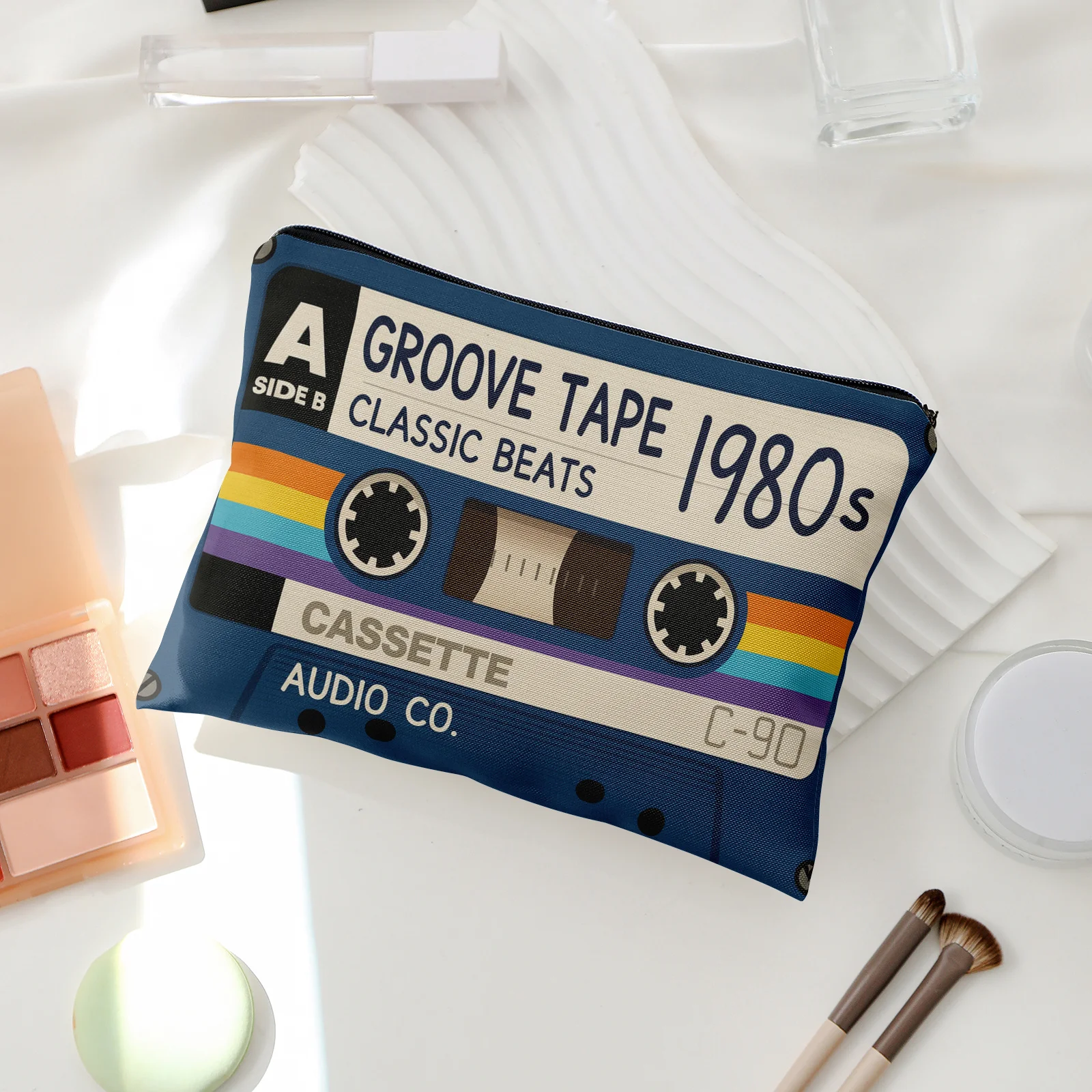 1Pc "Groove Tape 1980S" Retro Tape Design Multifunctional Travel Makeup Bag, Snack Storage Bag, Stationery Storage Bag, Fashionable Toiletry Bag, Canvas Double-Sided Printed Zipper Pouch