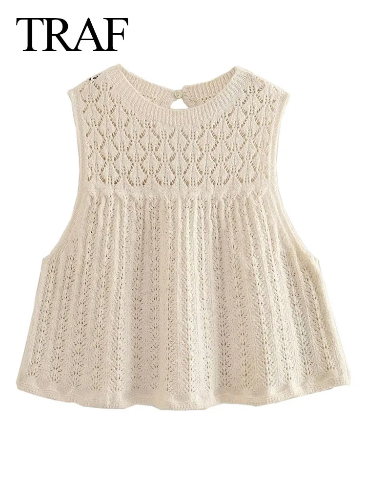 TRAF-suéter sin mangas de punto Beige para mujer, Tops ahuecados con cuello redondo, minifalda Sexy de frenilum, ropa de calle, 2023