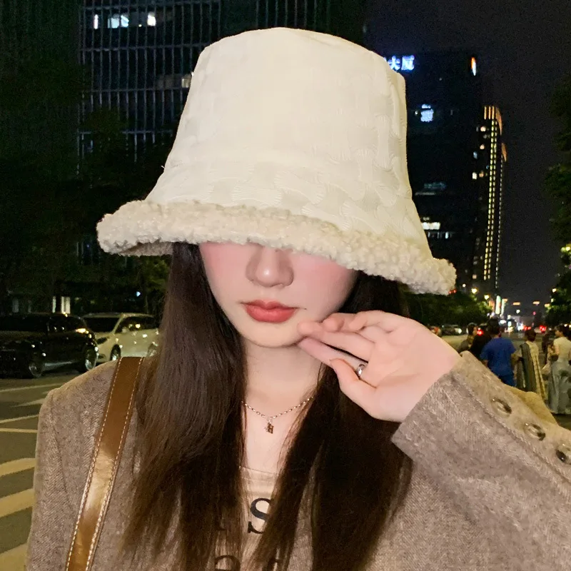 Fisherman's hat new hat winter warm women's Korean style fashion basin hat wavy pattern double-sided lamb wool fisherman hat hig