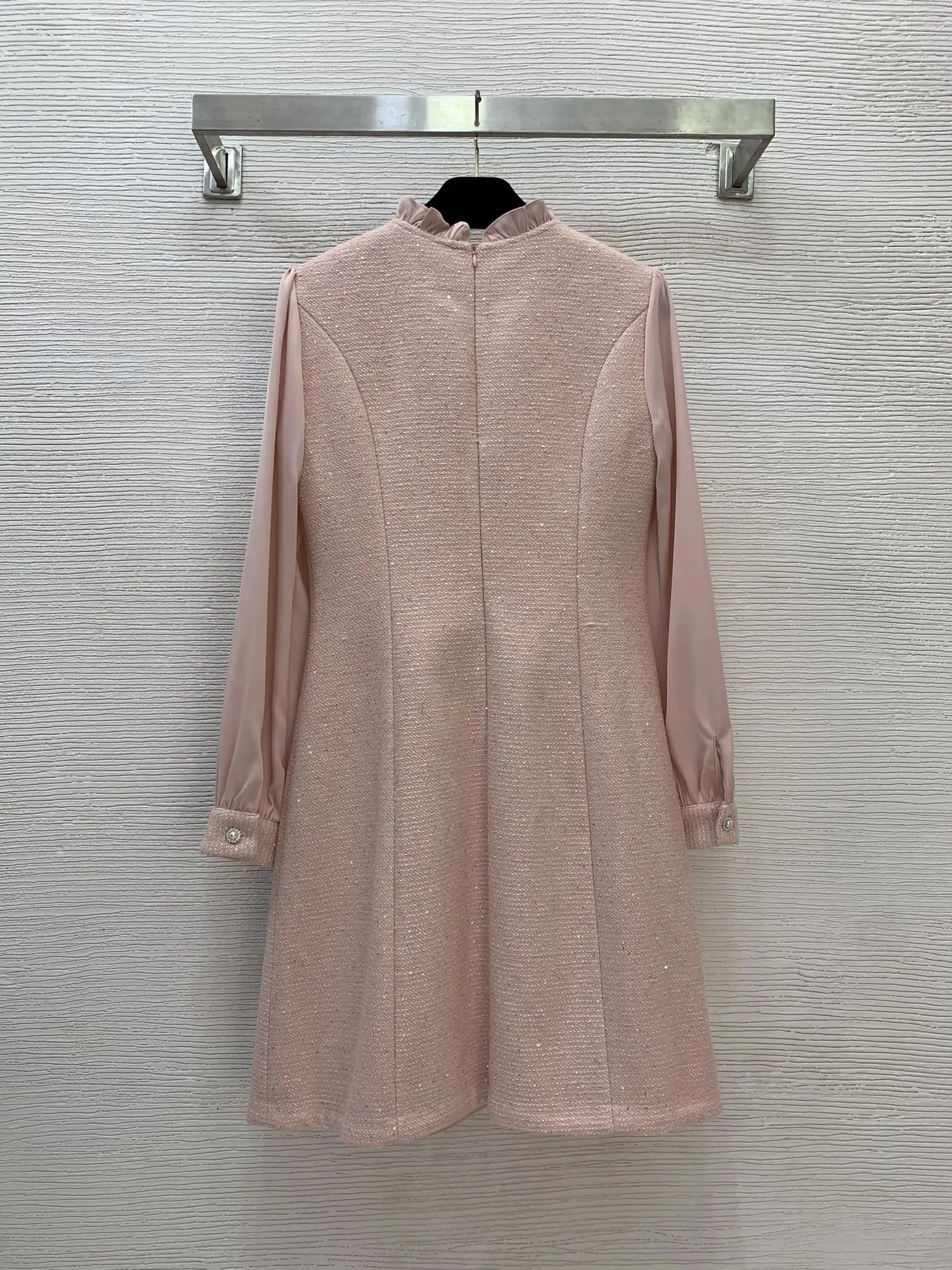 

Women's new pearl chain bow decoration sequin slim fit and slimming, black fungus edge stand up collar long sleeved dress