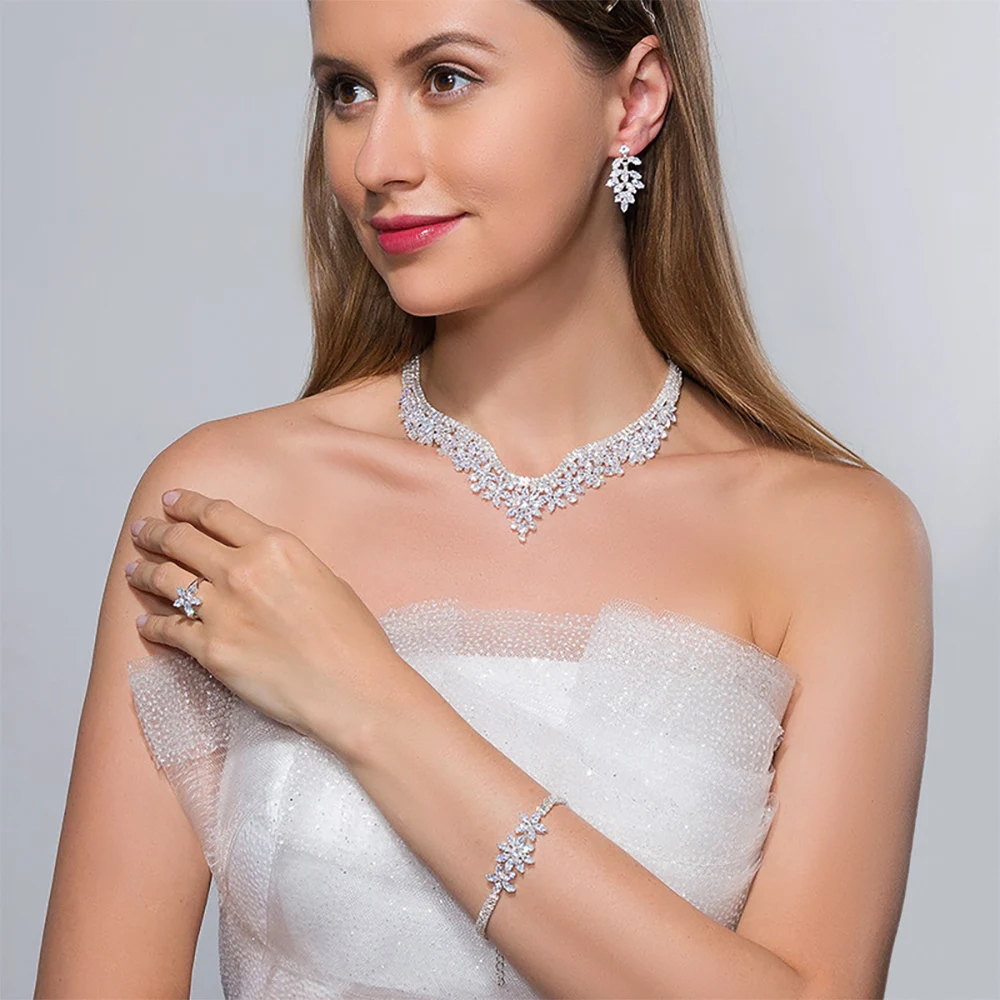 

Stone Fans Luxury Vintage Flower Jewelry Costume Silver Plated Encrusted Cubic Zirconia Women Jewelry Set Wedding Accessories
