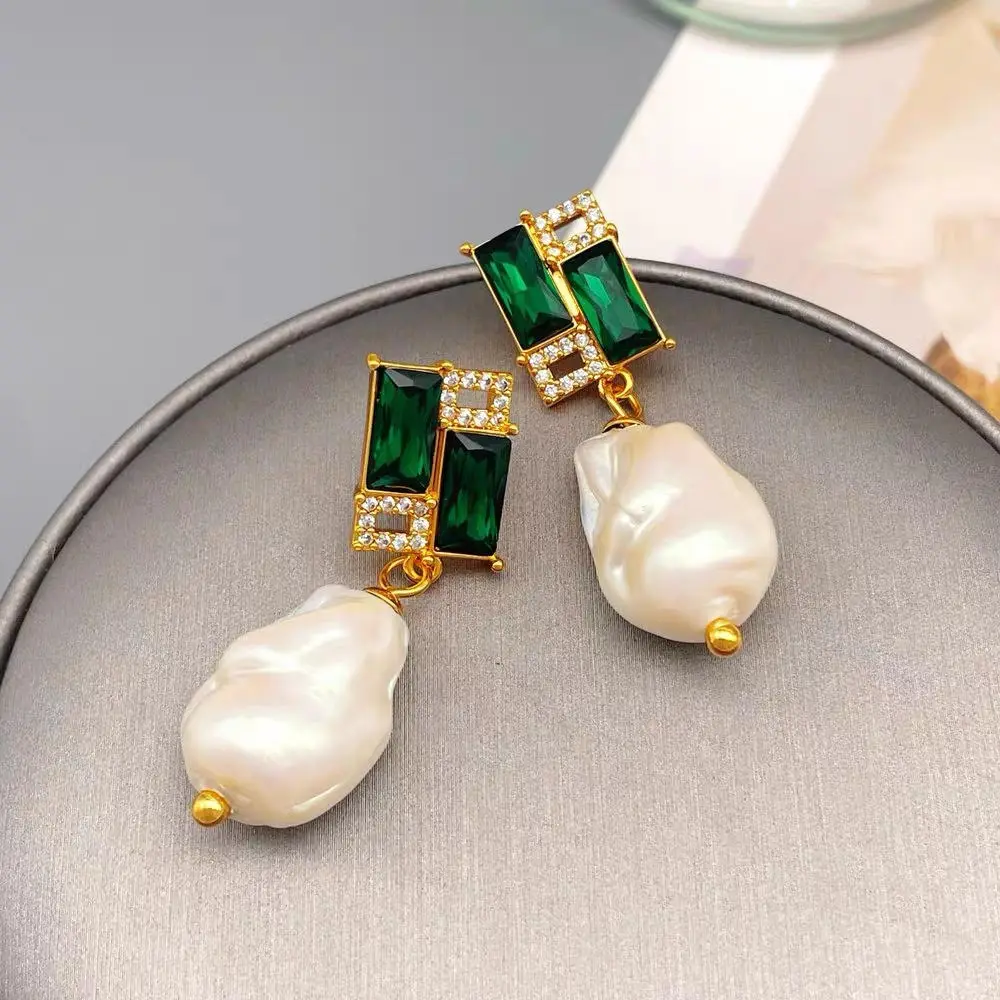 

Luxury Baroque Pearl & Emerald Drop Earrings – 18K Gold Plated with Crystal Accents