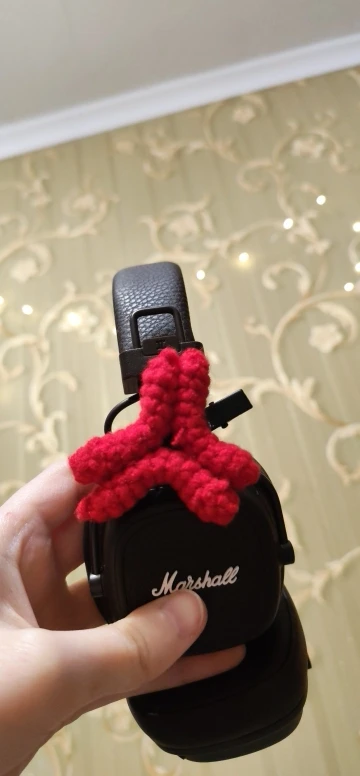 1pc New Angry Hair Clip Novelty Duckbill Clip Crochet Yarn Headband Side Clip photo review