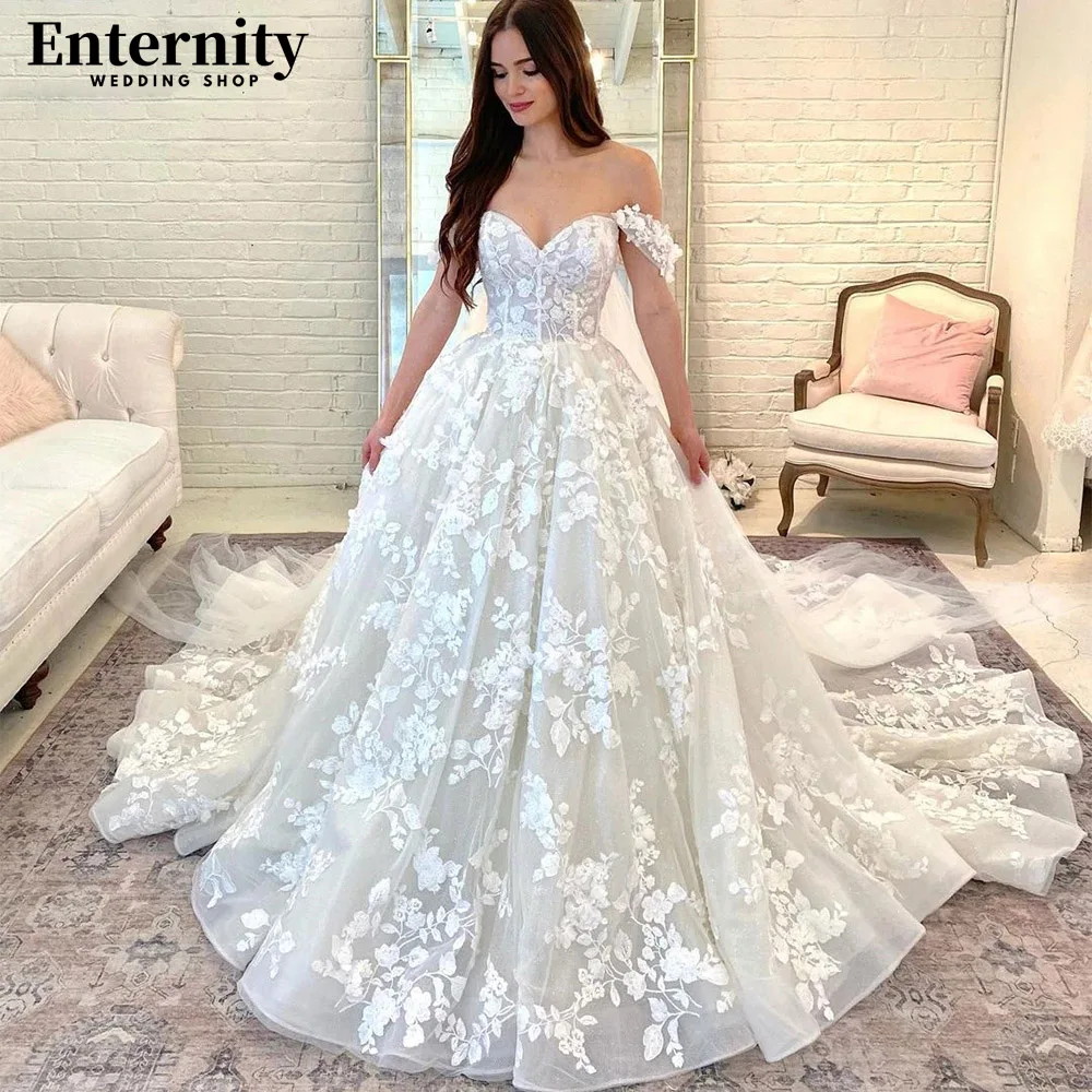 Vestido De Novia personalizado con escote en forma De corazón y hombros descubiertos, Apliques De encaje, ilusión en la espalda, 2024