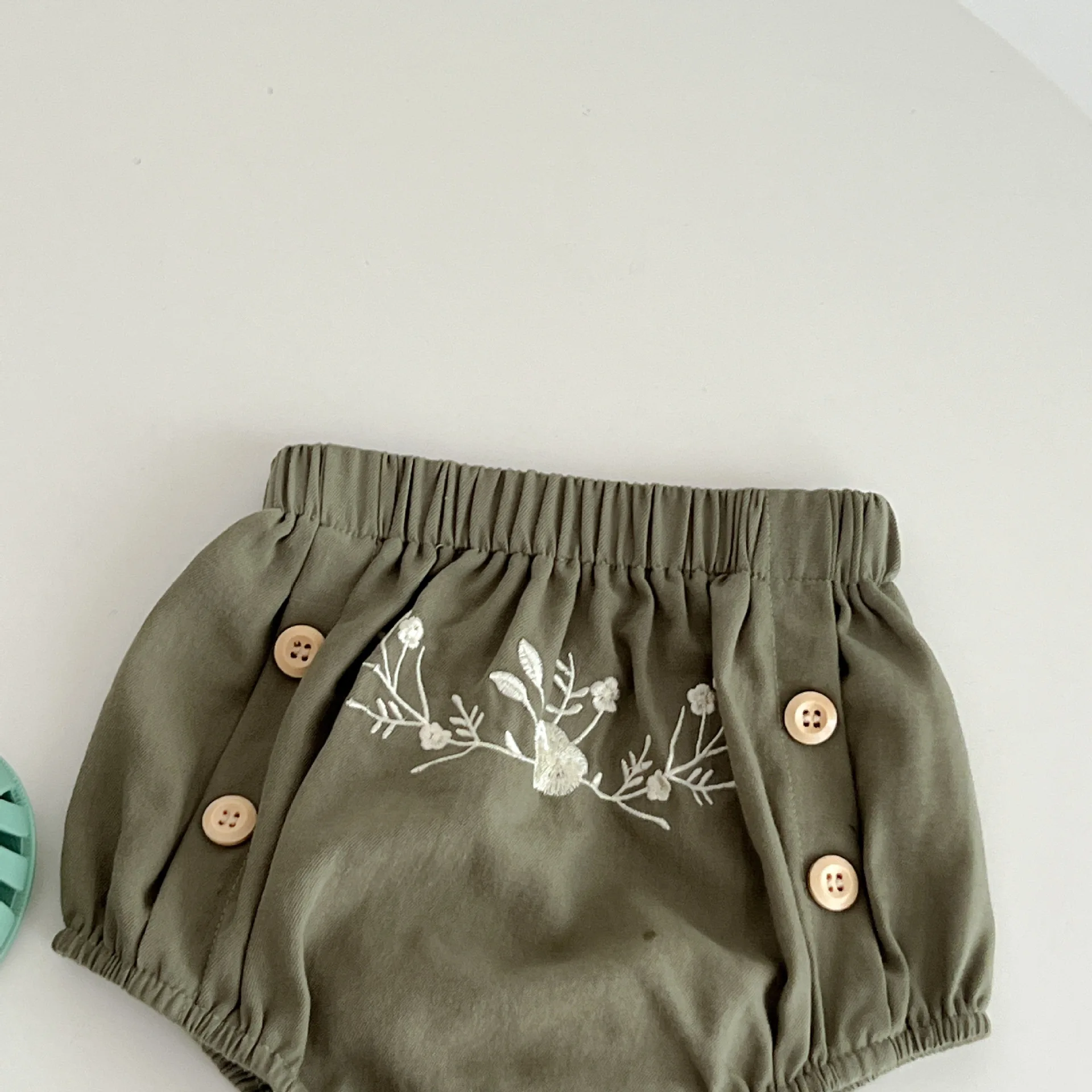 Vintage Baby Girl Olive Bloomers Cute Little Girls Toddler Cotton Linnen Embroidary Shorts Kids Summer Short Pants