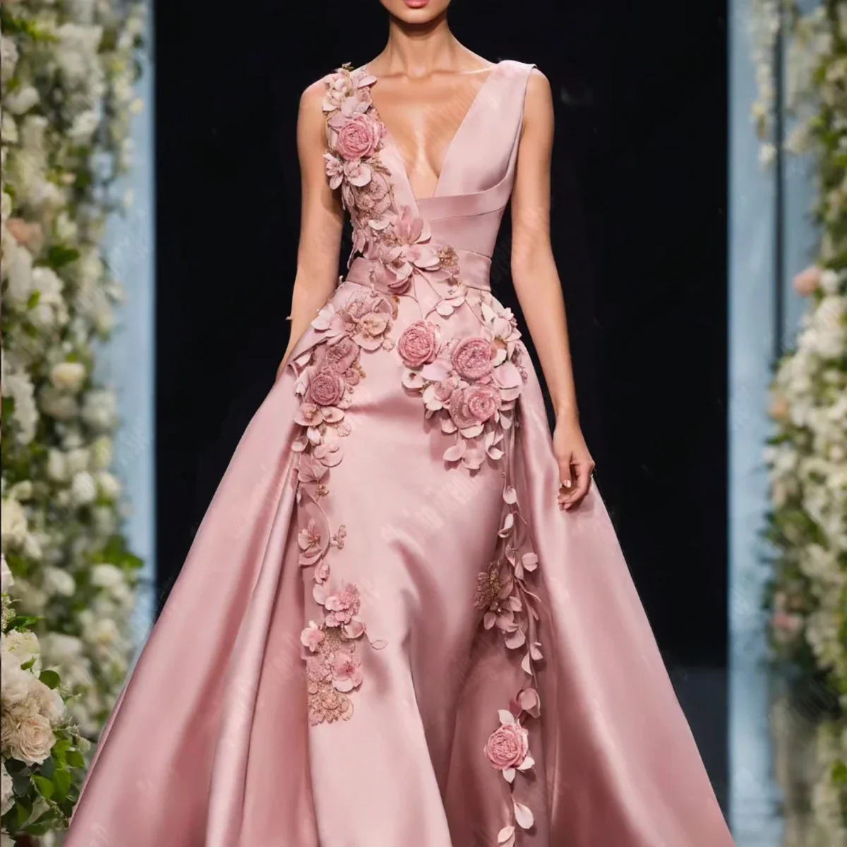 2025 Elegante Avondjurken A Lijn 3D Bloemen Mouwloze Formele Prinses Feestjurken V-hals Aangepaste Satijnen Vestids De Noche - afbeelding 2