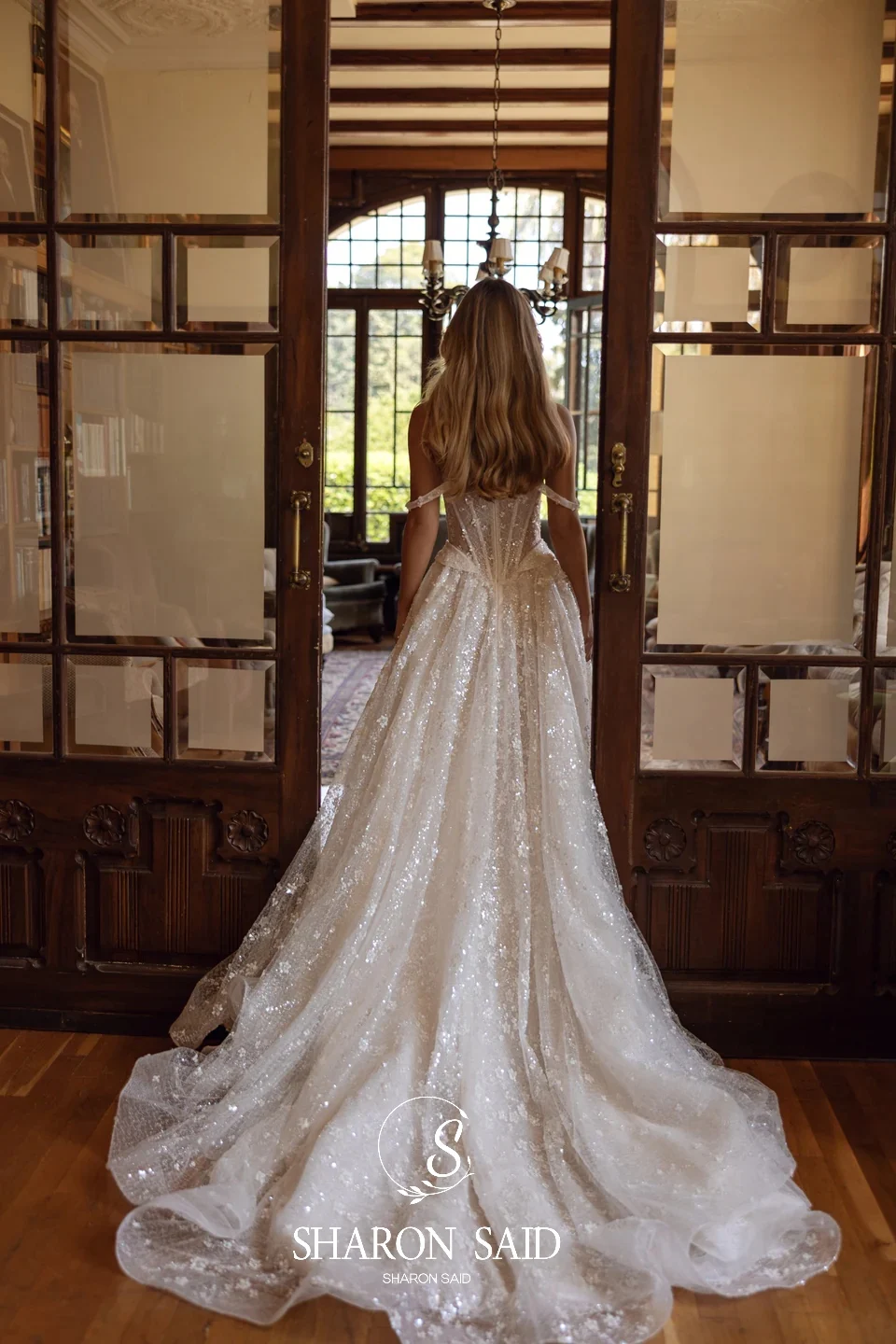 Sharon Said 2025 Abito da sposa in tulle senza spalline di alta qualità di lusso A-Line cappella treno abiti da sposa principessa SW389 personalizzato