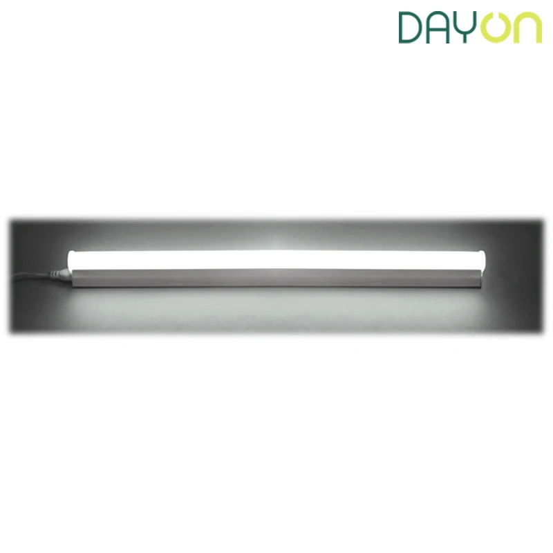 Deion LED T5 6W 300mm Flicker-free daylight