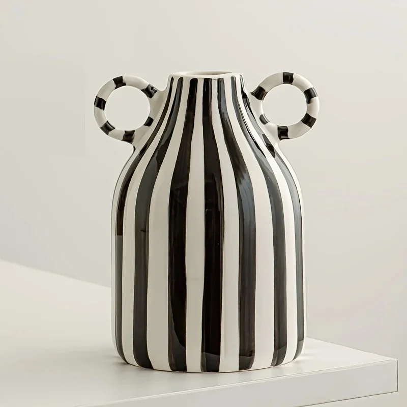 Vase en céramique peint à la main avec doubles poignées – Rayé, conception cylindrique pour la décoration du salon, la terre, ornements décoratifs