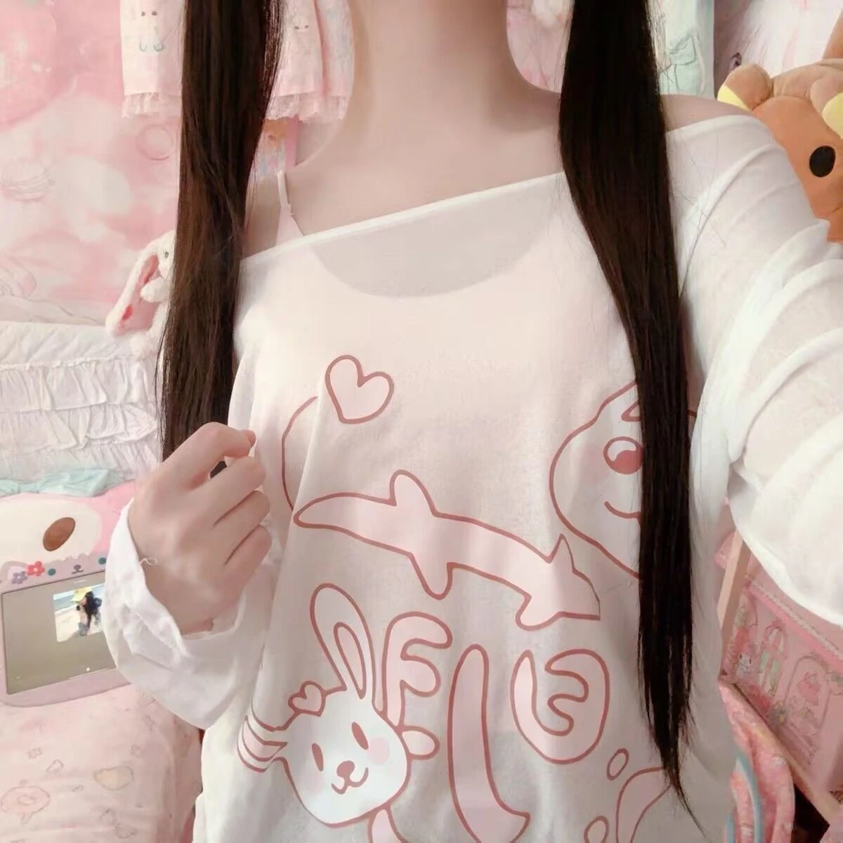 Süßes Kawaii Cartoon-Print Damen T-Shirt mit Spitzen-Patchwork, Schleife, Schulterfrei-Ausschnitt, Niedliche Grafik-Tees, Y2k Ästhetik T-Shirts Tops – Detail 4
