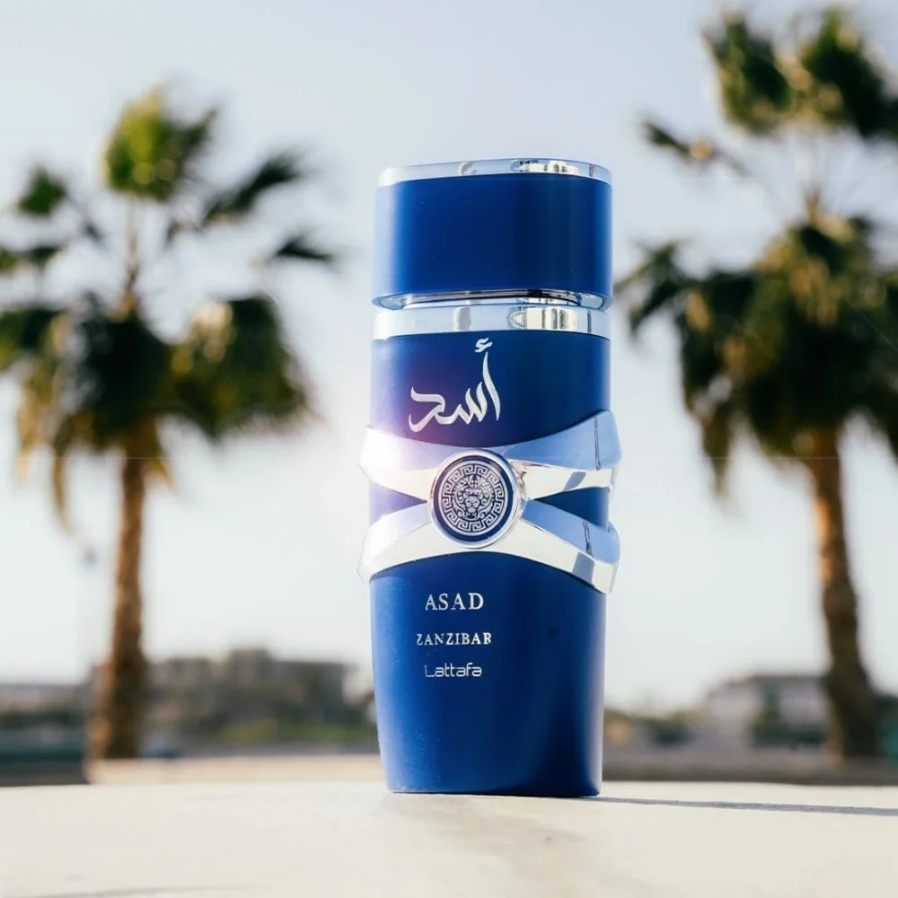 Lattafa รุ่น asad zanzibar สีน้ำเงินสำหรับผู้ชายสเปรย์น้ำหอม Eau de Parfum 3.4ออนซ์กลิ่นหอมรสเผ็ดกลิ่นอบอุ่นของพรีเมี่ยมหรูหรากลิ่นหอม