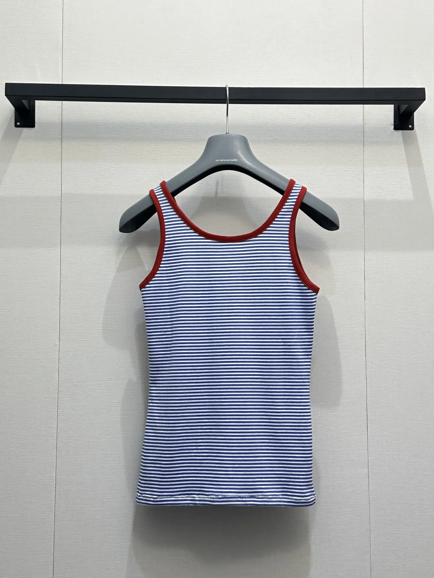 

2026 New Fashion Spring Vintage Color Block LoosOff-the-Shoulder Short-Sleeve Knit Top Sweater for Women