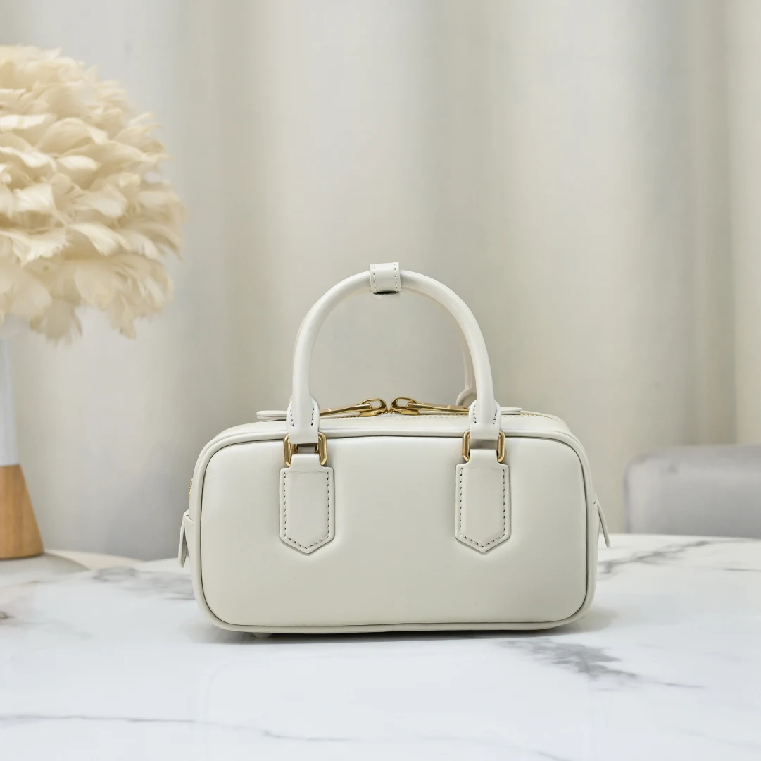 

2025 Новая импортная сумка для боулинга из телячьей кожи премиум-класса 22*10,5*7,5 см 343