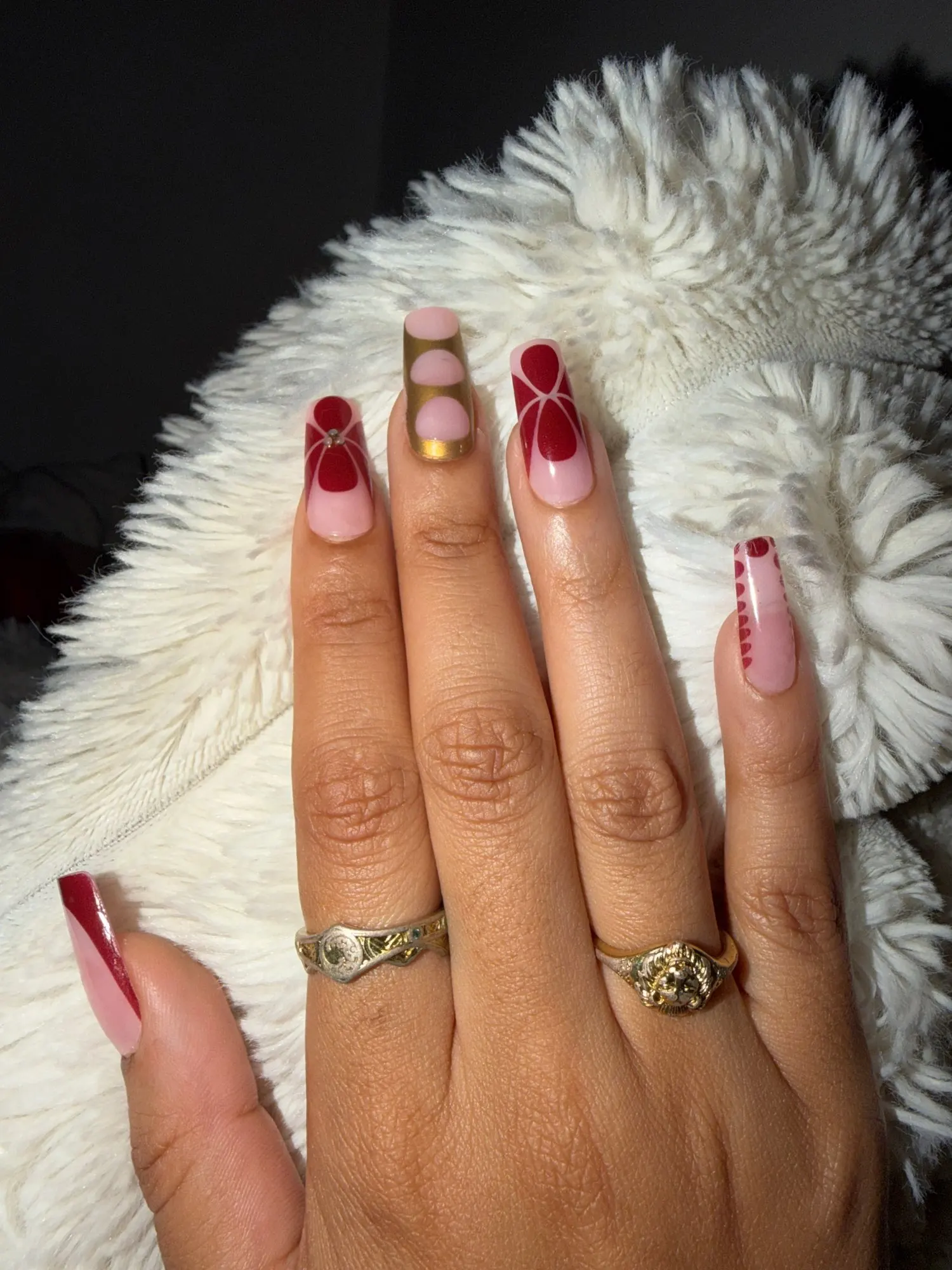 24Pcs Retro Flower Long Coffin French Fake Nails Caviar Bead Floral Gold Hollow Design Press On Nail Tips Y2k Acrylic False Nail photo review