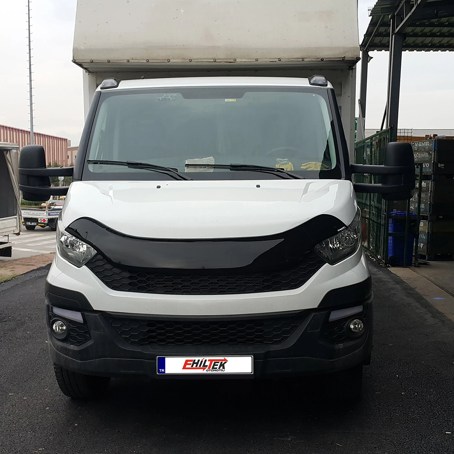 Protezione deflettore cofano per Iveco Daily (2014-2019) protezione cofano zanzariera/spessore 4 mm e materiale ultra-resistente