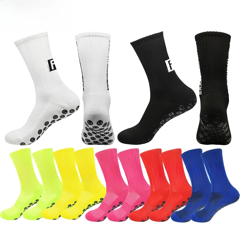 4 paires de chaussettes de football chaussettes de sport chaussettes de basket-ball antidérapantes chaussettes de football en coton antidérapantes en caoutchouc