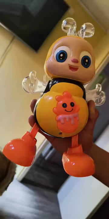 Bebé con Abejita Bailarina™