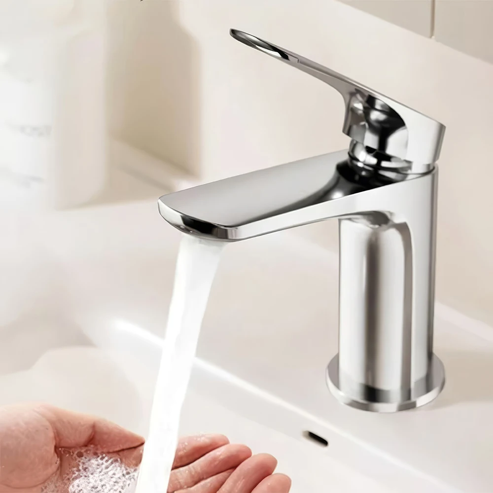 

Brass Bathroom Sink Faucet Hot and Cold Mixer Tap Single Handle Deck Mounted Basin Faucet Black Lavatory Tap