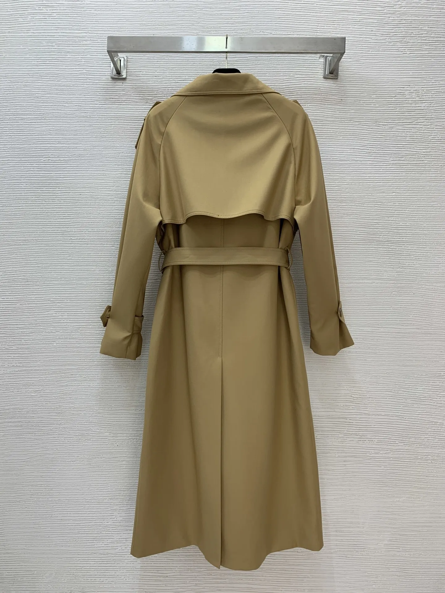 

2025 Winter Must-Have! Women's Solid Color Teddy Velvet Long-Sleeve Top - Fashionable Shawl Collar Jacket, Soft Cozy, Perfect fo